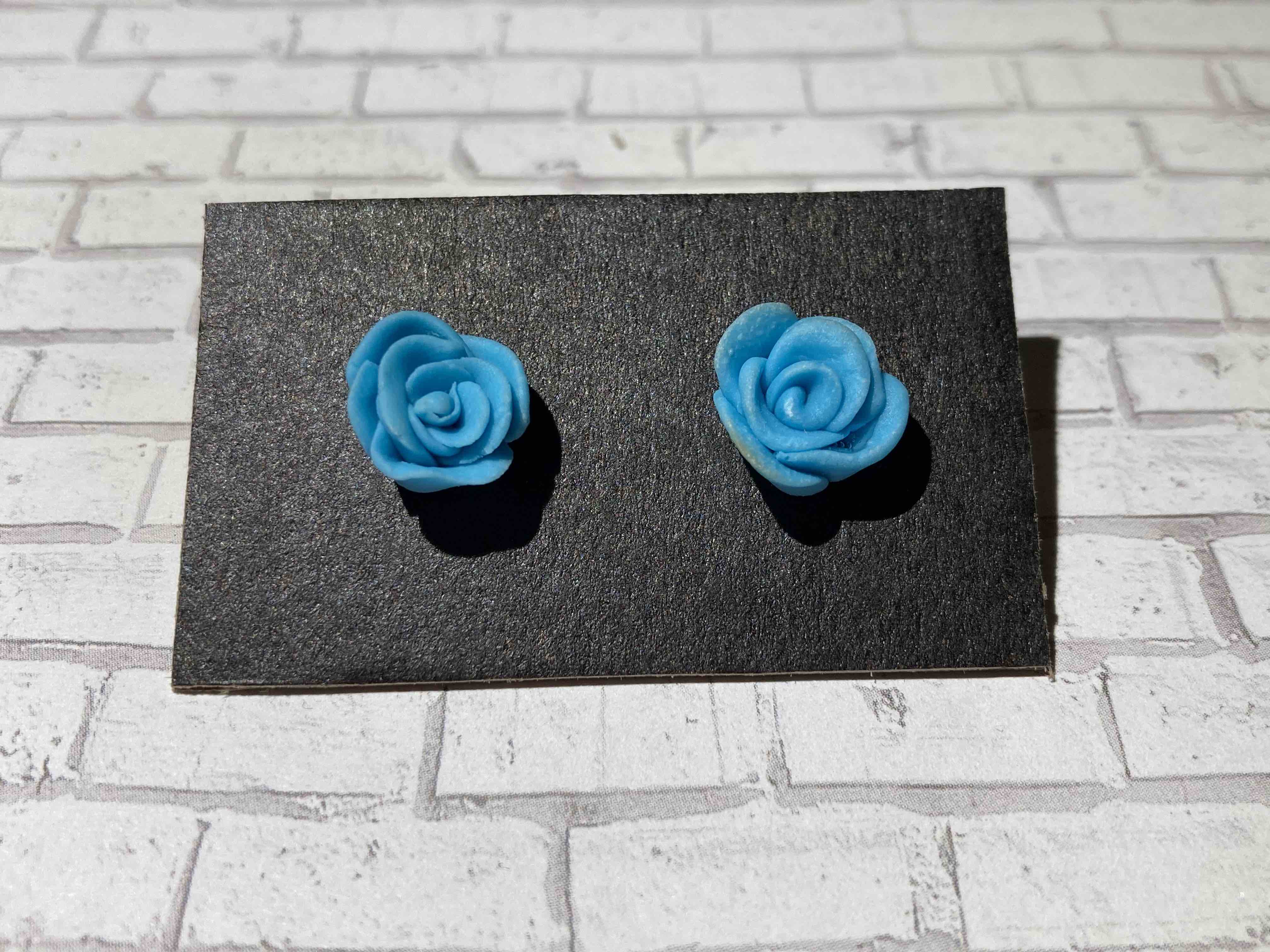 Lovey Baby Blue Roses | Light Blue polymer rose studs with gold posts. Nickel free brass. (Yay diabetes awareness!)